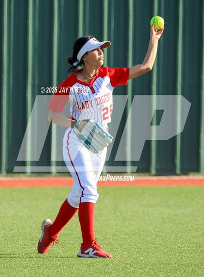 Thumbnail 2 in Glen Rose @ Brock photogallery.