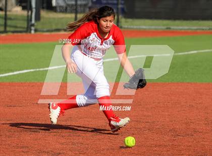 Thumbnail 2 in Glen Rose @ Brock photogallery.