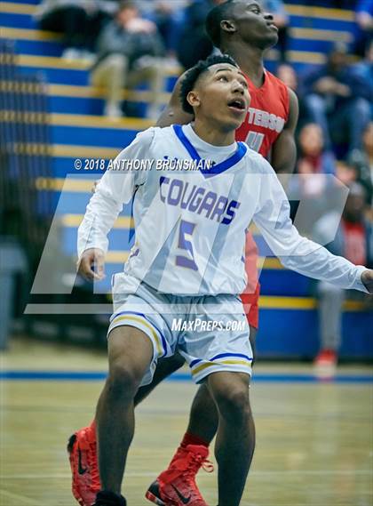Thumbnail 3 in Del Campo vs. Patterson (CIF SJS D3 Playoffs - Round 2) photogallery.