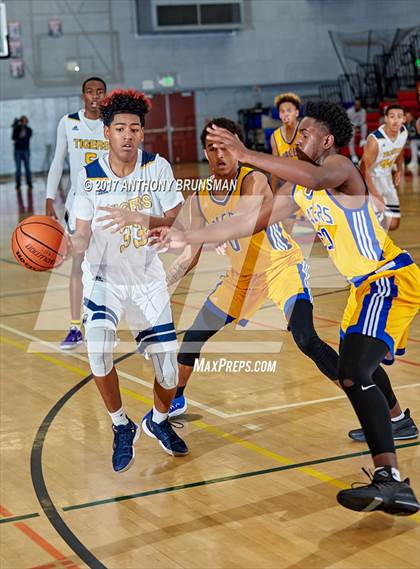 Thumbnail 1 in Grant vs. Inderkum (Cordova Christmas Tournament) photogallery.