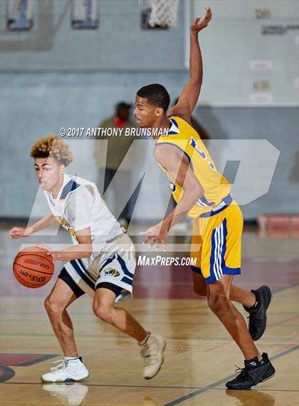 Thumbnail 2 in Grant vs. Inderkum (Cordova Christmas Tournament) photogallery.