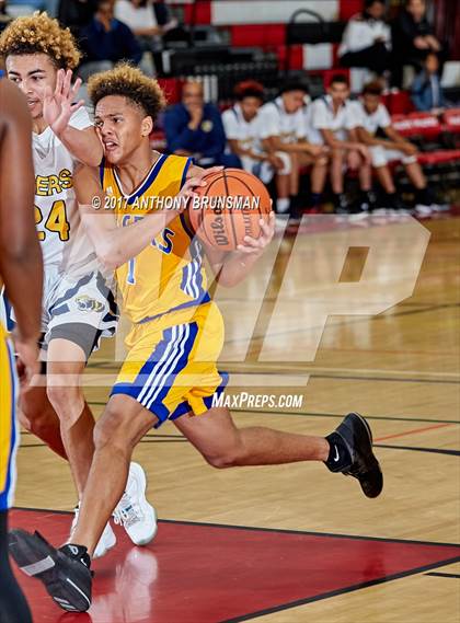 Thumbnail 2 in Grant vs. Inderkum (Cordova Christmas Tournament) photogallery.