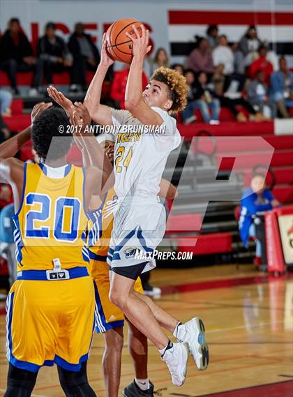 Thumbnail 3 in Grant vs. Inderkum (Cordova Christmas Tournament) photogallery.