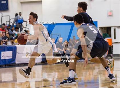 Thumbnail 2 in Gill St. Bernard's vs. Our Savior New American (Metro Classic) photogallery.