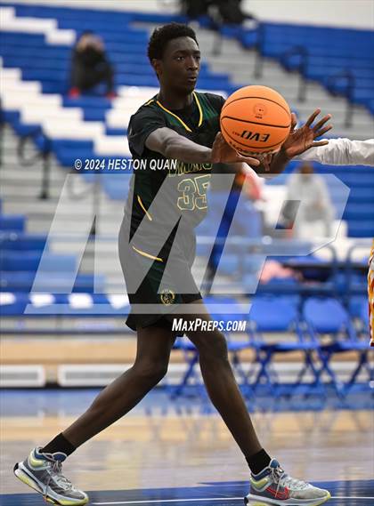 Thumbnail 3 in Fairfax vs. Blair (Elite Challenge) photogallery.