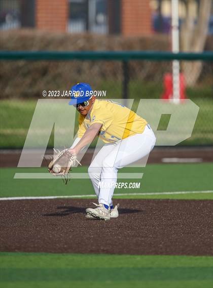 Thumbnail 3 in Lumberton vs Kelly (Lamar University) photogallery.
