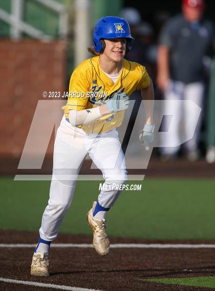 Thumbnail 1 in Lumberton vs Kelly (Lamar University) photogallery.