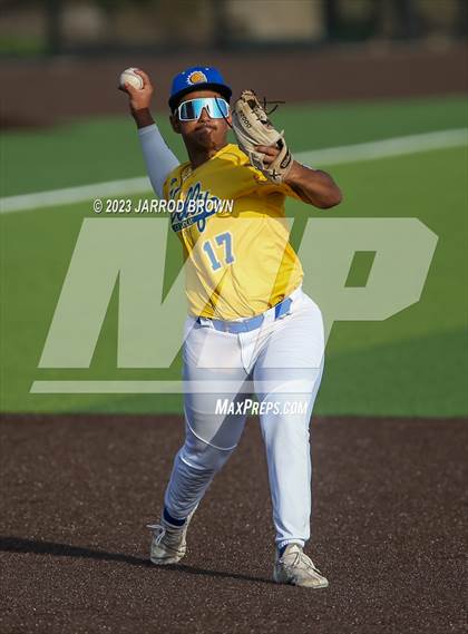 Thumbnail 2 in Lumberton vs Kelly (Lamar University) photogallery.
