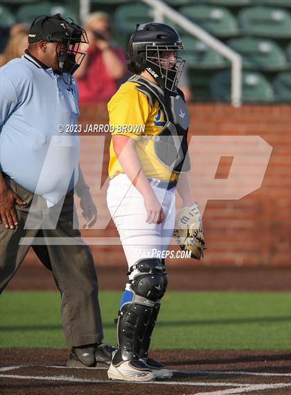 Thumbnail 1 in Lumberton vs Kelly (Lamar University) photogallery.