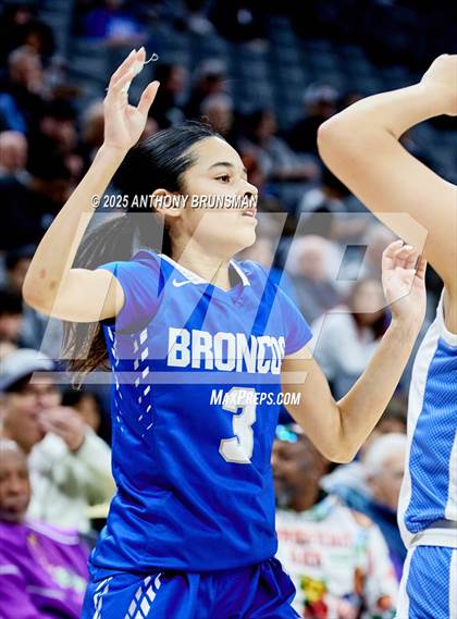 Thumbnail 1 in Rancho Bernardo vs Caruthers (CIF State D2 Final) photogallery.