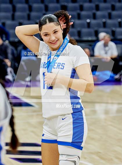 Thumbnail 2 in Rancho Bernardo vs Caruthers (CIF State D2 Final) photogallery.