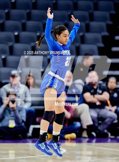 Thumbnail 2 in Rancho Bernardo vs Caruthers (CIF State D2 Final) photogallery.