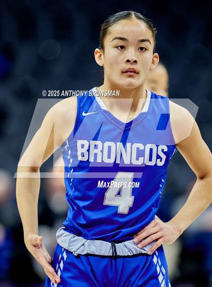 Thumbnail 2 in Rancho Bernardo vs Caruthers (CIF State D2 Final) photogallery.