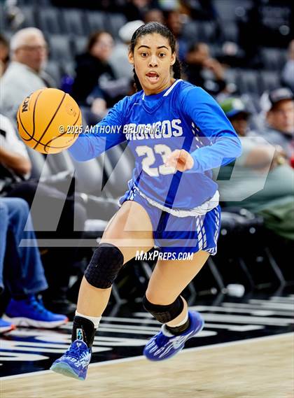 Thumbnail 1 in Rancho Bernardo vs Caruthers (CIF State D2 Final) photogallery.