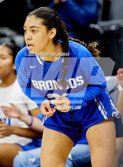 Thumbnail 3 in Rancho Bernardo vs Caruthers (CIF State D2 Final) photogallery.