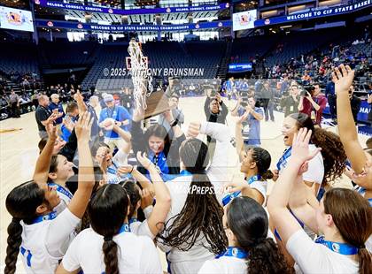 Thumbnail 1 in Rancho Bernardo vs Caruthers (CIF State D2 Final) photogallery.