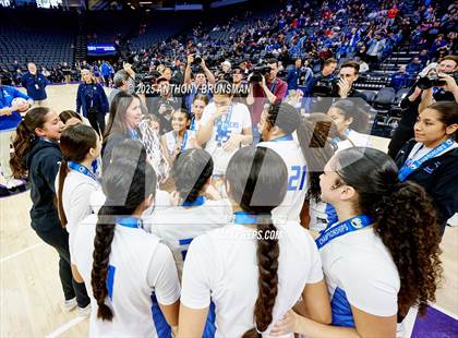 Thumbnail 1 in Rancho Bernardo vs Caruthers (CIF State D2 Final) photogallery.