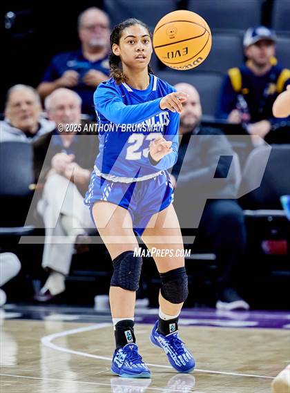 Thumbnail 1 in Rancho Bernardo vs Caruthers (CIF State D2 Final) photogallery.