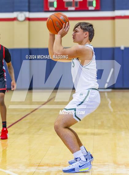 Thumbnail 3 in Little Cypress-Mauriceville vs Kountze (Hardin-Jefferson Tournament) photogallery.