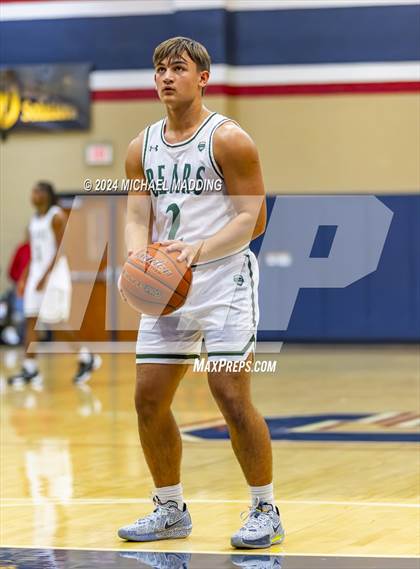 Thumbnail 2 in Little Cypress-Mauriceville vs Kountze (Hardin-Jefferson Tournament) photogallery.