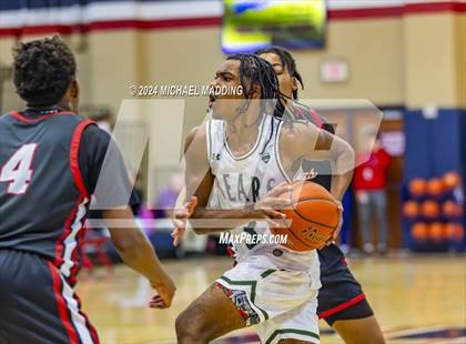Thumbnail 1 in Little Cypress-Mauriceville vs Kountze (Hardin-Jefferson Tournament) photogallery.