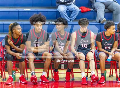 Thumbnail 2 in Little Cypress-Mauriceville vs Kountze (Hardin-Jefferson Tournament) photogallery.