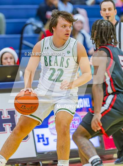 Thumbnail 1 in Little Cypress-Mauriceville vs Kountze (Hardin-Jefferson Tournament) photogallery.