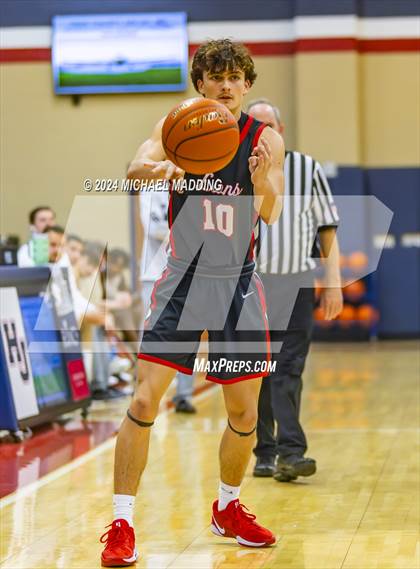Thumbnail 3 in Little Cypress-Mauriceville vs Kountze (Hardin-Jefferson Tournament) photogallery.