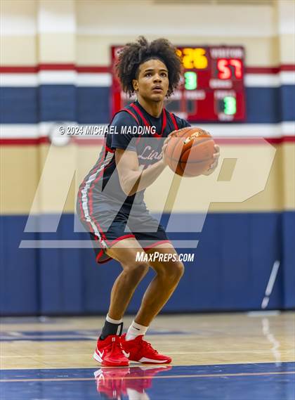 Thumbnail 2 in Little Cypress-Mauriceville vs Kountze (Hardin-Jefferson Tournament) photogallery.