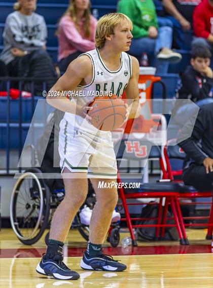 Thumbnail 3 in Little Cypress-Mauriceville vs Kountze (Hardin-Jefferson Tournament) photogallery.