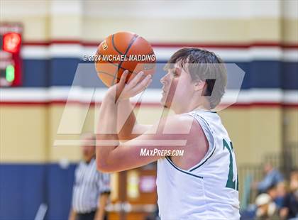 Thumbnail 2 in Little Cypress-Mauriceville vs Kountze (Hardin-Jefferson Tournament) photogallery.