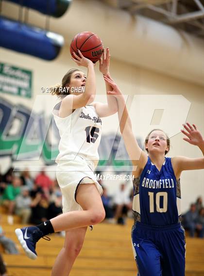Thumbnail 2 in Dakota Ridge vs. Broomfield (Castle View/ThunderRidge Tip-Off Tourney) photogallery.