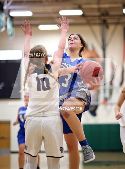Thumbnail 2 in Dakota Ridge vs. Broomfield (Castle View/ThunderRidge Tip-Off Tourney) photogallery.