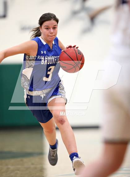 Thumbnail 2 in Dakota Ridge vs. Broomfield (Castle View/ThunderRidge Tip-Off Tourney) photogallery.