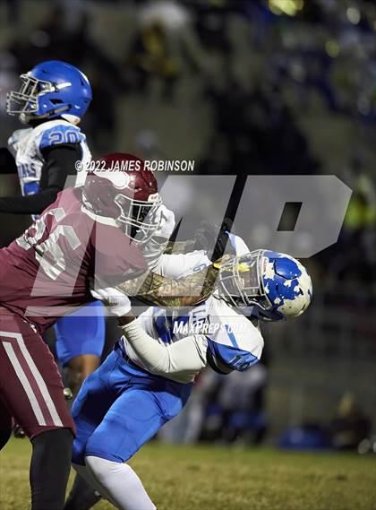 Thumbnail 3 in Raines vs. Riverside (FHSAA 2M Regional Semifinal) photogallery.