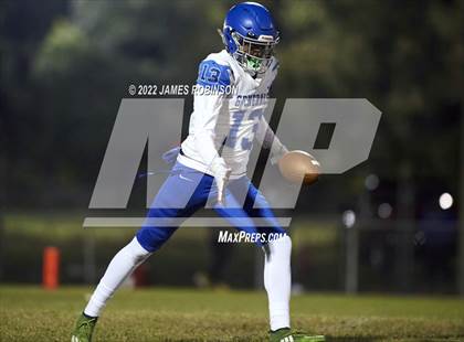 Thumbnail 1 in Raines vs. Riverside (FHSAA 2M Regional Semifinal) photogallery.