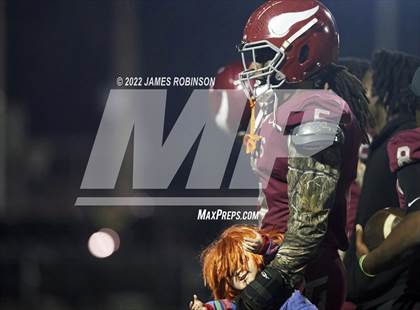 Thumbnail 1 in Raines vs. Riverside (FHSAA 2M Regional Semifinal) photogallery.