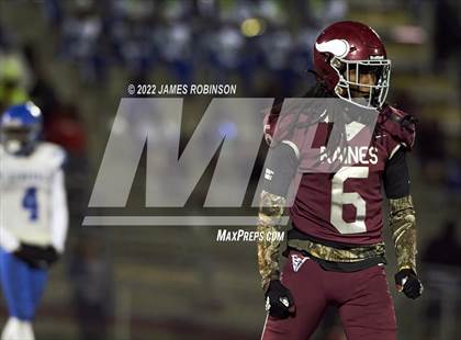 Thumbnail 3 in Raines vs. Riverside (FHSAA 2M Regional Semifinal) photogallery.