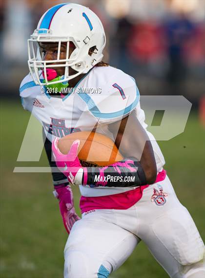 Thumbnail 2 in Rich Central @ Highland (IHSA 5A 1st Round Playoff) photogallery.