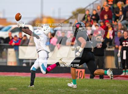 Thumbnail 3 in Rich Central @ Highland (IHSA 5A 1st Round Playoff) photogallery.