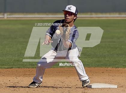 Thumbnail 3 in West Salem vs Pine Creek (Coach Bob Invitational) photogallery.