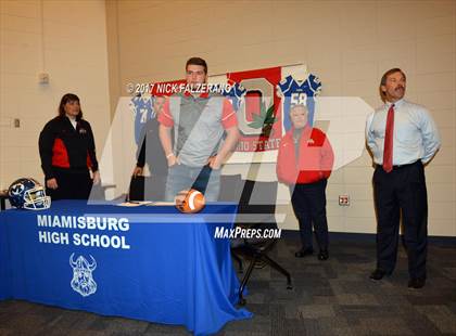 Thumbnail 3 in Miamisburg (National Signing Day) photogallery.