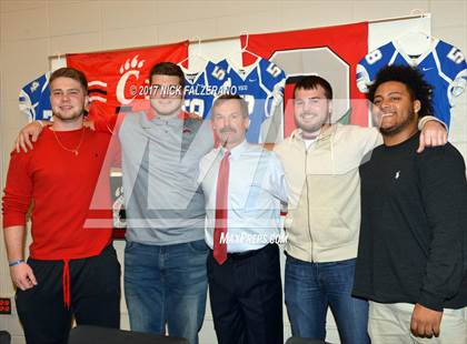 Thumbnail 3 in Miamisburg (National Signing Day) photogallery.