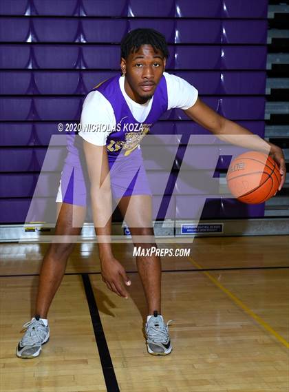 Thumbnail 3 in Lynwood Varsity Basketball Photo Shoot photogallery.