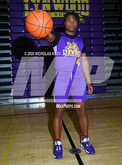 Thumbnail 1 in Lynwood Varsity Basketball Photo Shoot photogallery.