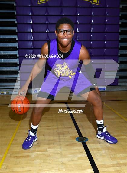 Thumbnail 3 in Lynwood Varsity Basketball Photo Shoot photogallery.