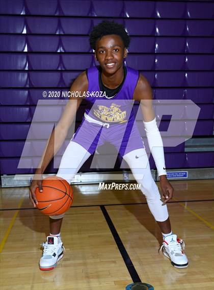 Thumbnail 3 in Lynwood Varsity Basketball Photo Shoot photogallery.