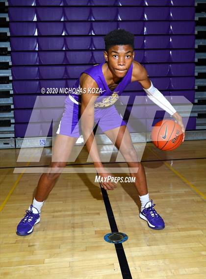 Thumbnail 1 in Lynwood Varsity Basketball Photo Shoot photogallery.