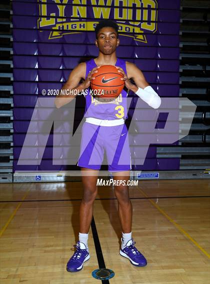 Thumbnail 1 in Lynwood Varsity Basketball Photo Shoot photogallery.
