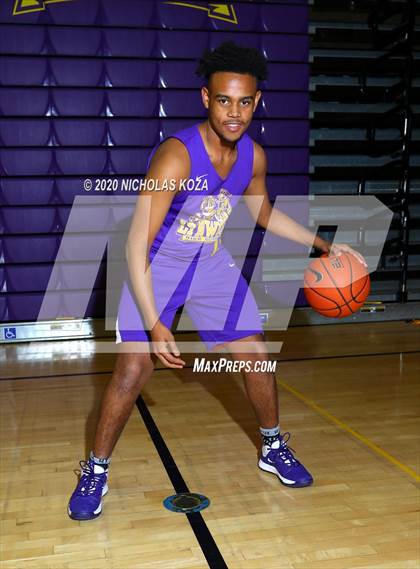 Thumbnail 3 in Lynwood Varsity Basketball Photo Shoot photogallery.